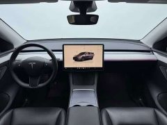 Tesla Model Y Rear-Wheel Drive - photo 9