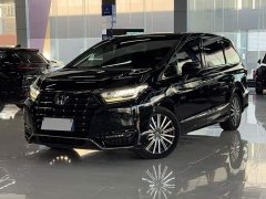 Honda Odyssey 2.0L e:HEV Premium - ფოტო 1