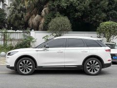 Lincoln Explorer Facelift 2.0T Two-Wheel Drive Elegant Edition - ფოტო 3