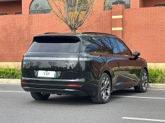 Lynk & Co 900 2.0T Ultra 6-Seater - ფოტო 8