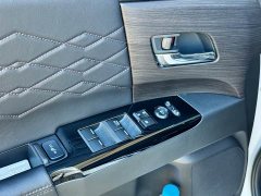 Honda Odyssey 2.0L e:HEV Luxury - ფოტო 16
