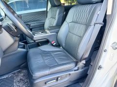 Honda Odyssey 2.0L e:HEV Luxury - ფოტო 17