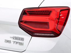 Audi Q2L 35 TFSI Fashion Dynamic - ფოტო 16