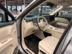 Voyah Lantu Taishan X8 Plug-in Hybrid MAX - ფოტო 3