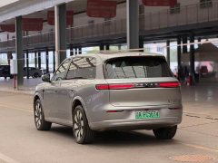 Voyah Lantu Taishan X8 Plug-in Hybrid MAX - ფოტო 9