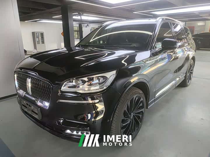 Lincoln Flying Spur 3.0T V6 AWDMONO Edition - car from China