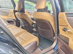Lexus ES 200 Excellence Edition - ფოტო 9