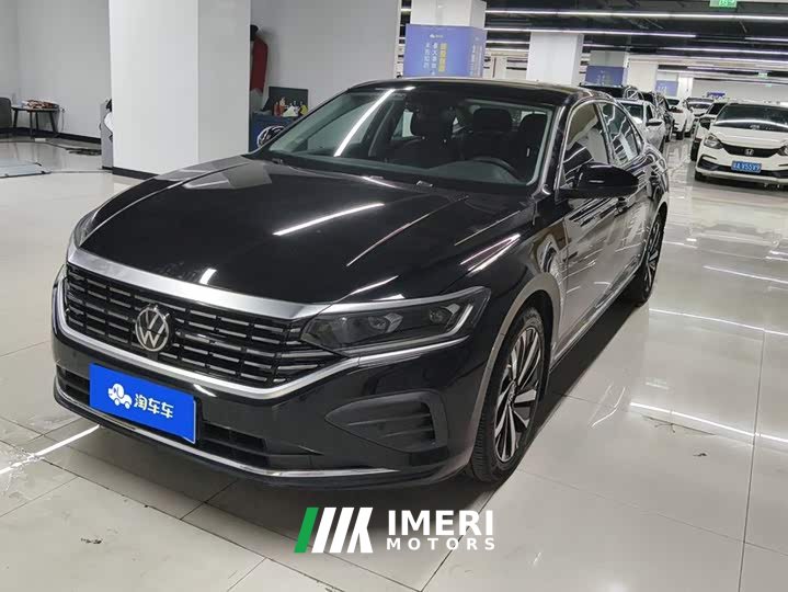 Volkswagen Passat 330TSI Elite - ავტომობილი ჩინეთიდან