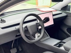 Tesla Model Y Rear-Wheel Drive - фото 7