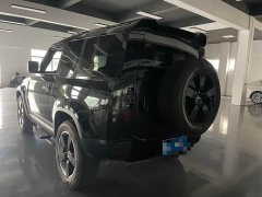 Land Rover Defender 90 2.0T P300 S - фото 9