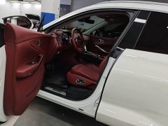 Aston Martin DBX 4.0T V8 Silk Road Edition - ფოტო 3