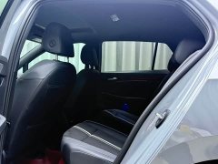 Volkswagen Golf 280TSI DSG R-Line - ფოტო 17