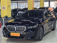BMW i5 eDrive 35L Premium M Sport Package - ფოტო 1