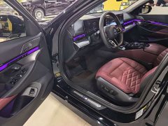 BMW i5 eDrive 35L Premium M Sport Package - ფოტო 4