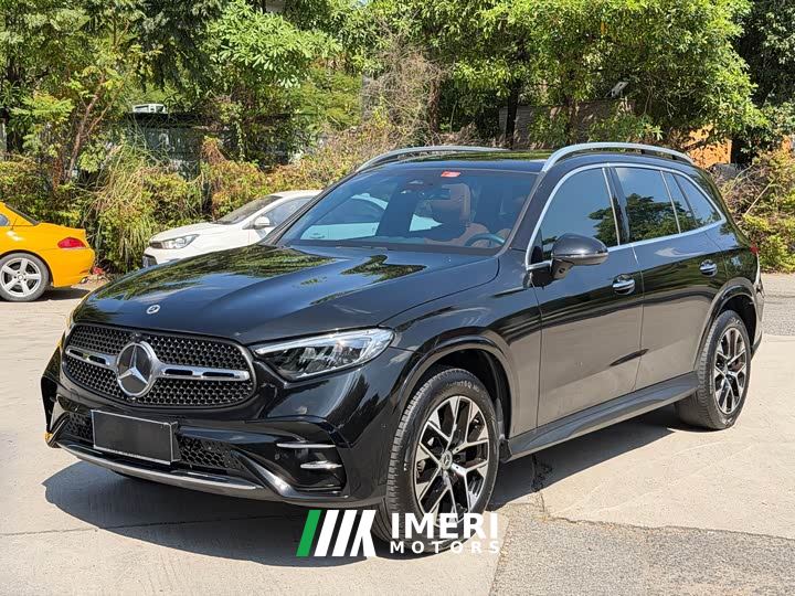 Mercedes-Benz GLC 260 L 4MATIC Luxury 5-Seater