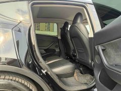 Tesla Model Y Rear-Wheel Drive - ფოტო 4