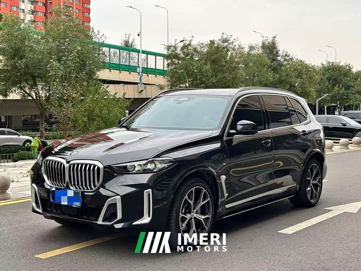 BMW X5 xDrive 30Li M Sport Exclusive Night Edition Package