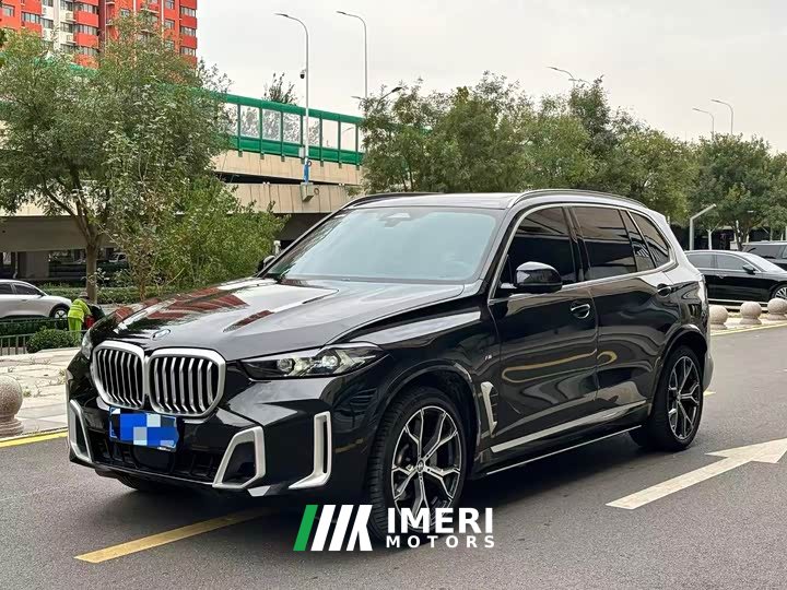 BMW X5 xDrive 30Li M Sport Exclusive Night Edition Package