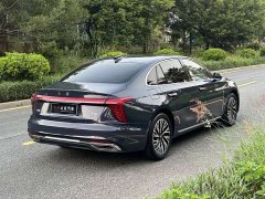 FAW Red Flag H5 2.0T Automatic Smart Connected Flag Leader Edition - ფოტო 9