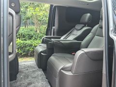 Li Auto Li Xiang MEGA Ultra - ფოტო 10
