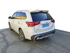 Mitsubishi Outlander Facelift 2.0L FWD Comfort 5-Seater - ფოტო 3