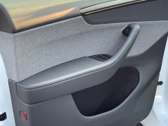 Tesla Model Y Long Range Rear-Wheel Drive - ფოტო 14
