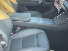 Tesla Model Y Long Range Rear-Wheel Drive - ფოტო 6