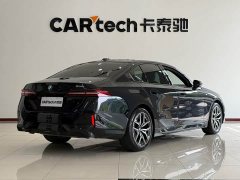 BMW 5 Series (Imported) 530i Leading M Sport Package - ფოტო 14