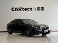 BMW 5 Series (Imported) 530i Leading M Sport Package - ფოტო 3