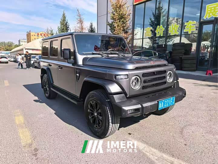 Mercedes-Benz Explorer 2.0T Adventure Edition