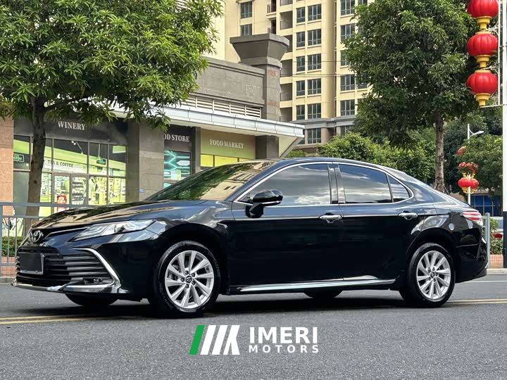 Toyota Camry 2.0G Luxury Edition