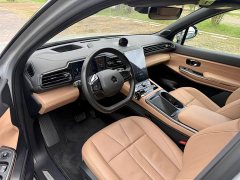 NIO ES8 580KM Six-Seater - ფოტო 7