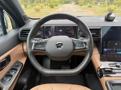 NIO ES8 580KM Six-Seater - ფოტო 8
