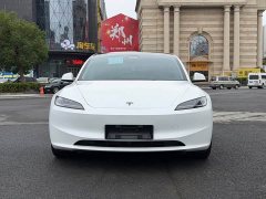Tesla Model 3 Rear-Wheel Drive - ფოტო 2