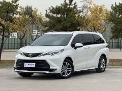 Toyota Sienna 2.5L Hybrid Comfort Edition - ფოტო 1