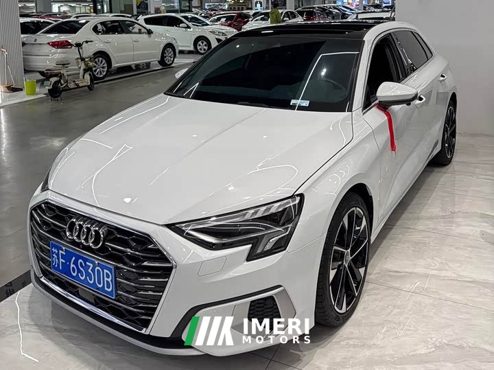 Audi A3 A3L Limousine 35 TFSI Luxury Elegance - ავტომობილი ჩინეთიდან