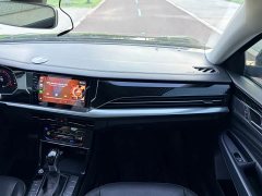 Volkswagen Passat 330TSI Luxury - ფოტო 14