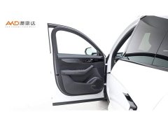Lynk & Co 09 2.0T Ultra Six-Seater - ფოტო 11