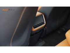 Xiaomi YU7 Four-Wheel Drive Max Edition - ფოტო 9