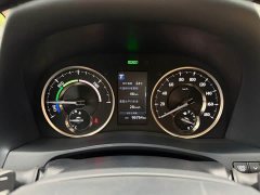 Toyota Vellfire Crown Twin Engine 2.5L HV Premium Edition - ფოტო 11