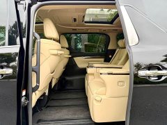 Toyota Vellfire Crown Twin Engine 2.5L HV Premium Edition - ფოტო 14