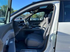 NIO ES8 Six-Seat Executive Luxury Edition - ფოტო 9