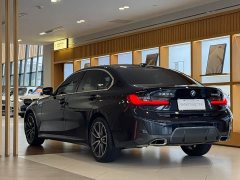 BMW 3 Series 325Li M Sport Package - ფოტო 4