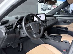 Lexus ES 200 Excellence Edition - photo 18