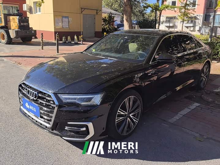 Audi A6L Facelift 45 TFSI quattro Dynamic Luxury - автомобиль из Китая