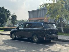 Voyah Lantu Dreamchaser PHEV AWD Excellence Kunpeng Edition - ფოტო 8