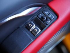 Lotus Emira 2.0T DCT First Edition - фото 15