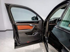 Volkswagen Touareg 3.0TSI Sharp Elite Edition - фото 8
