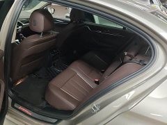 BMW 5 Series 525Li Luxury Package - ფოტო 8