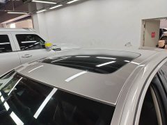 BMW 5 Series 525Li Luxury Package - ფოტო 9